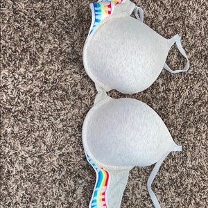 Victoria’s Secret Wear Everywhere Push-Up Bra